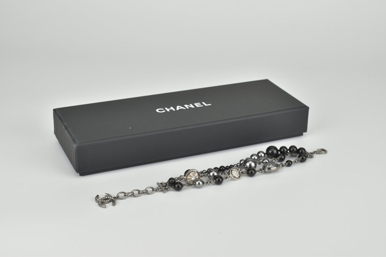 16S C95227 Gunmetal/Black Beaded CC Logo Crystal Bracelet