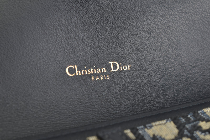 蓝色 Dior Oblique 图案提花长款链条马鞍钱包