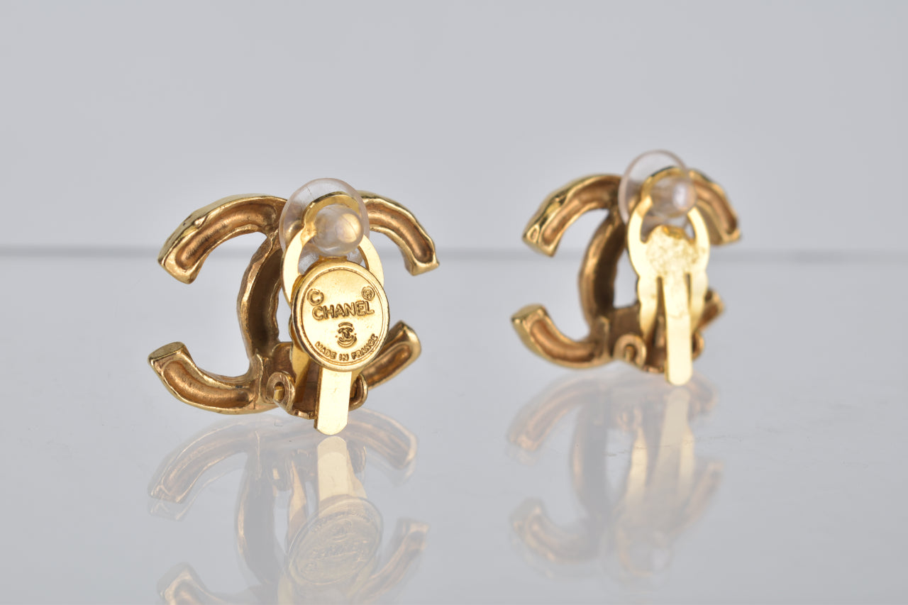 Gold Plated CC Logos Vintage Clip Earrings (Circa 70s)