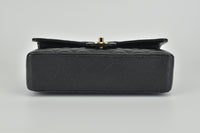 Classic Medium Flap Bag in Black Caviar GHW