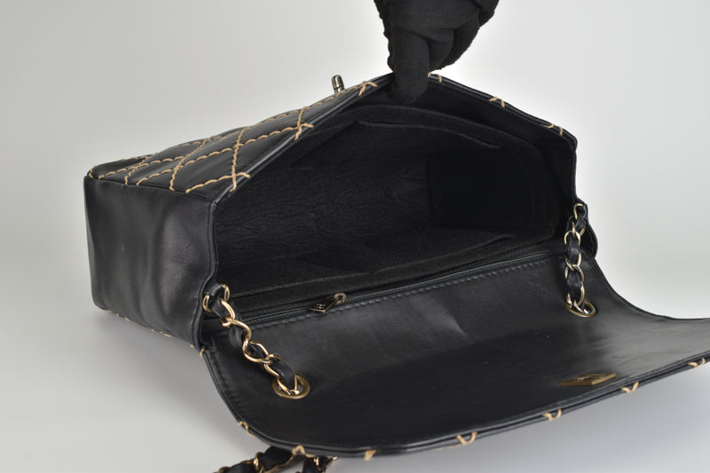 Vintage Black and Beige Wild Stitch Calfskin Chain Flap Bag