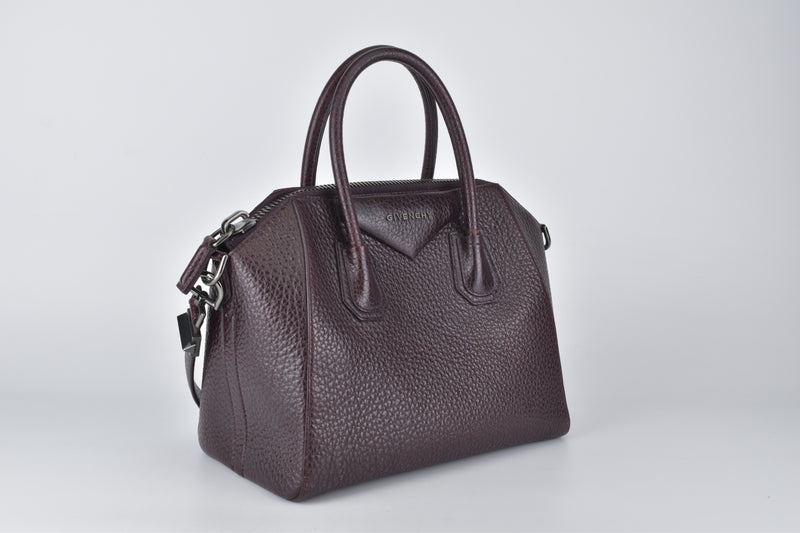 Burgundy Textured Goatskin Leather Small Antigona Bag