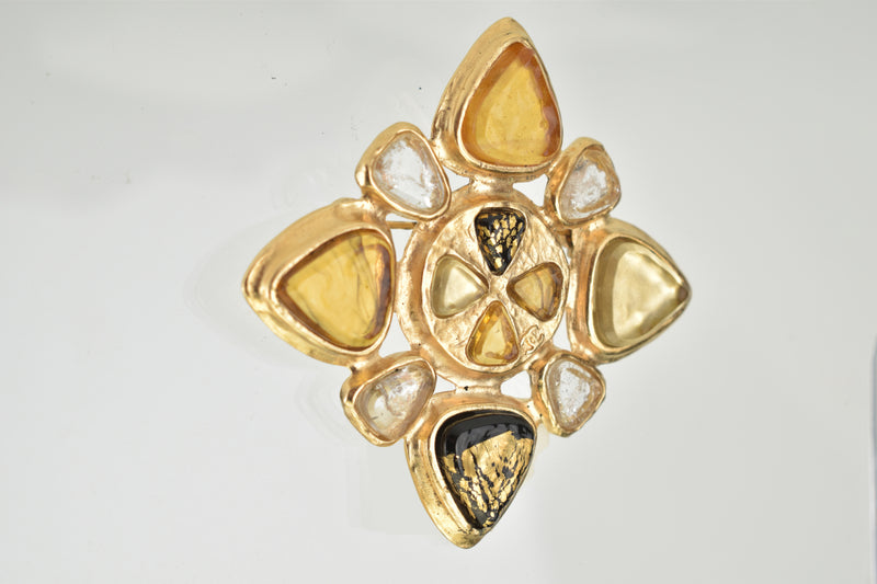 16A Antique Gold Jewel Gripoix Pin & Brooch