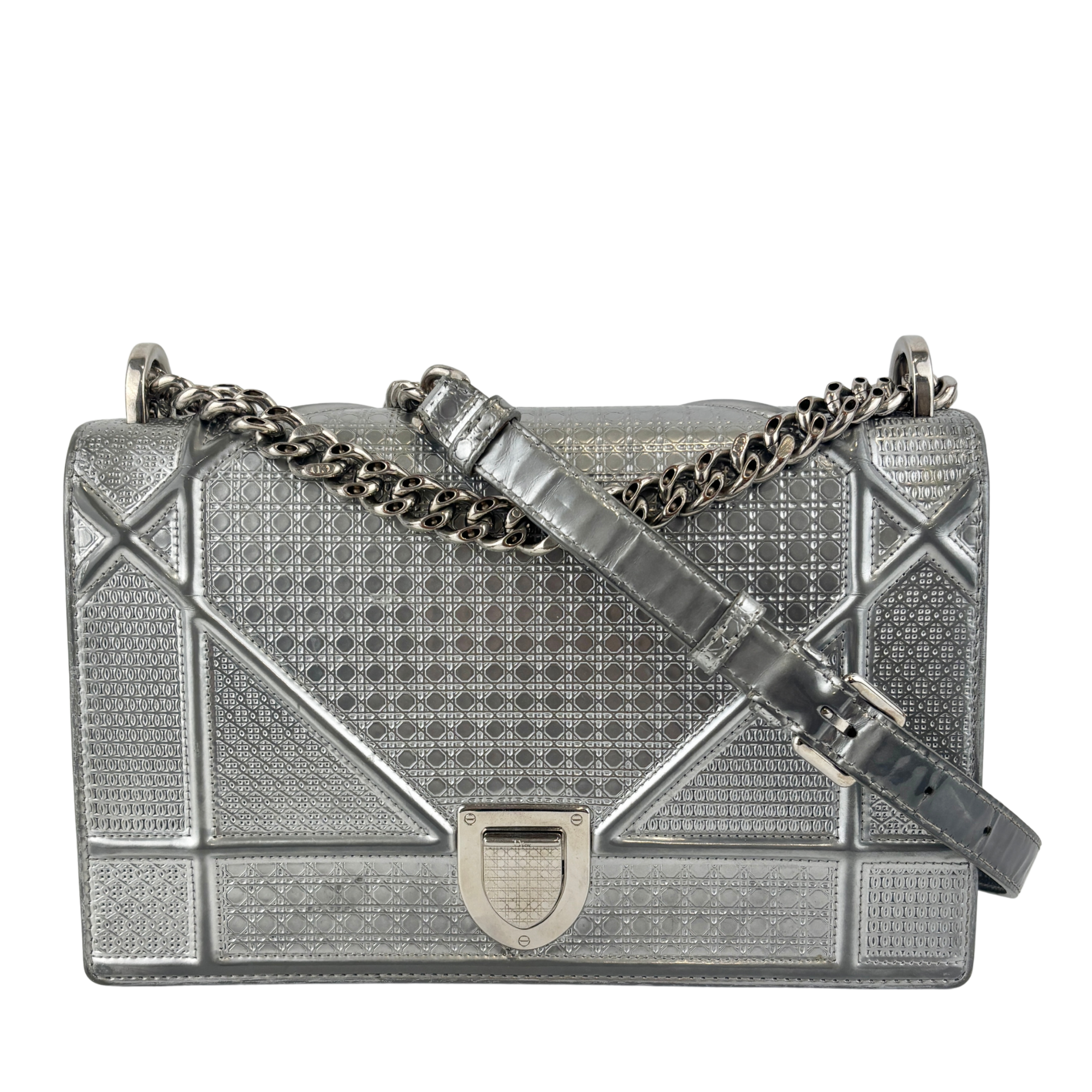 Medium Diorama Bag Silver Metallic Micro Cannage