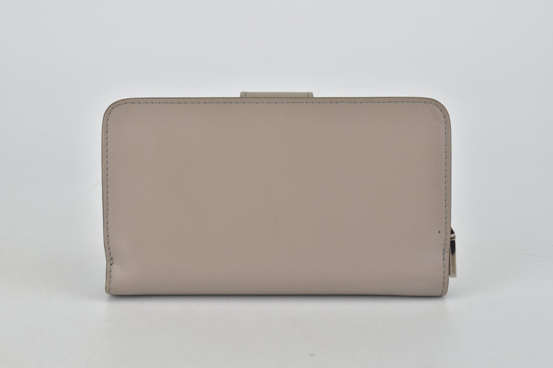 Double T Grey Smooth Leather Wallet
