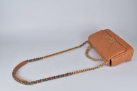 Chanel 19 焦糖棕色手提包，金色、银色和钌色金属 * 带微芯片 *