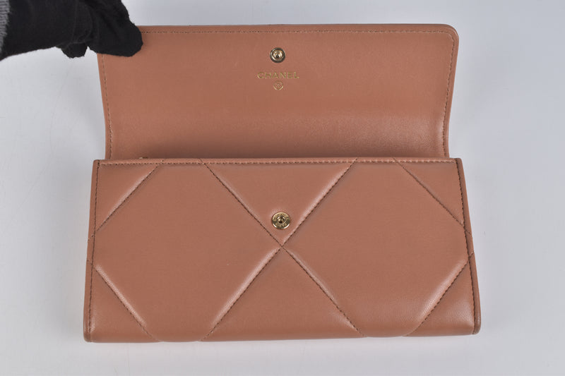 Chanel 19 Flap Wallet Quilted Lambskin Long Caramel GHW