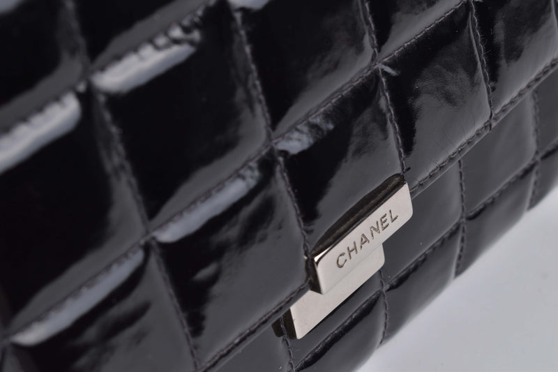 Black Patent Leather Chocolate Bar Single Chain Shoulder Bag