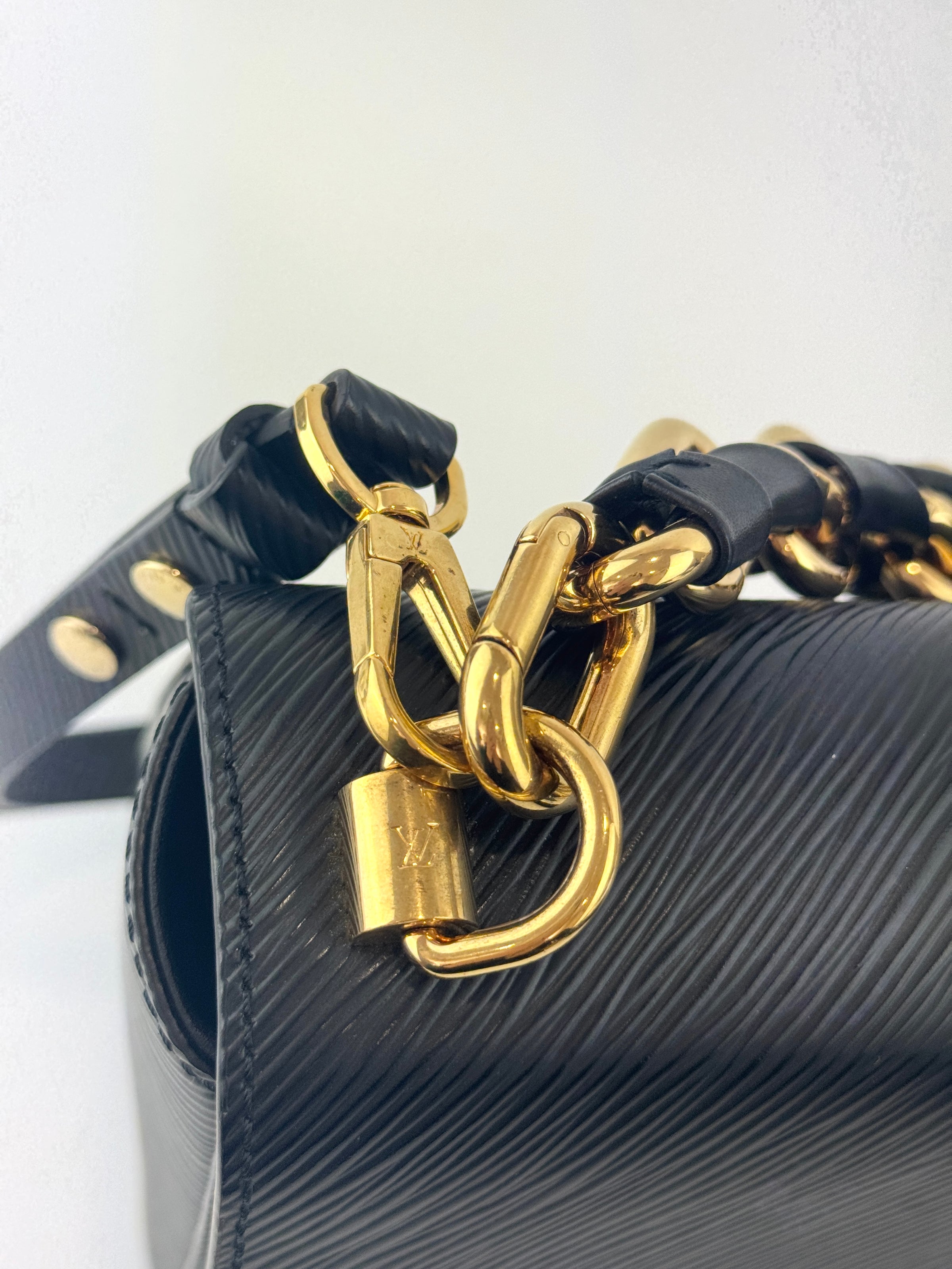 M21772 Twist MM Noir GHW