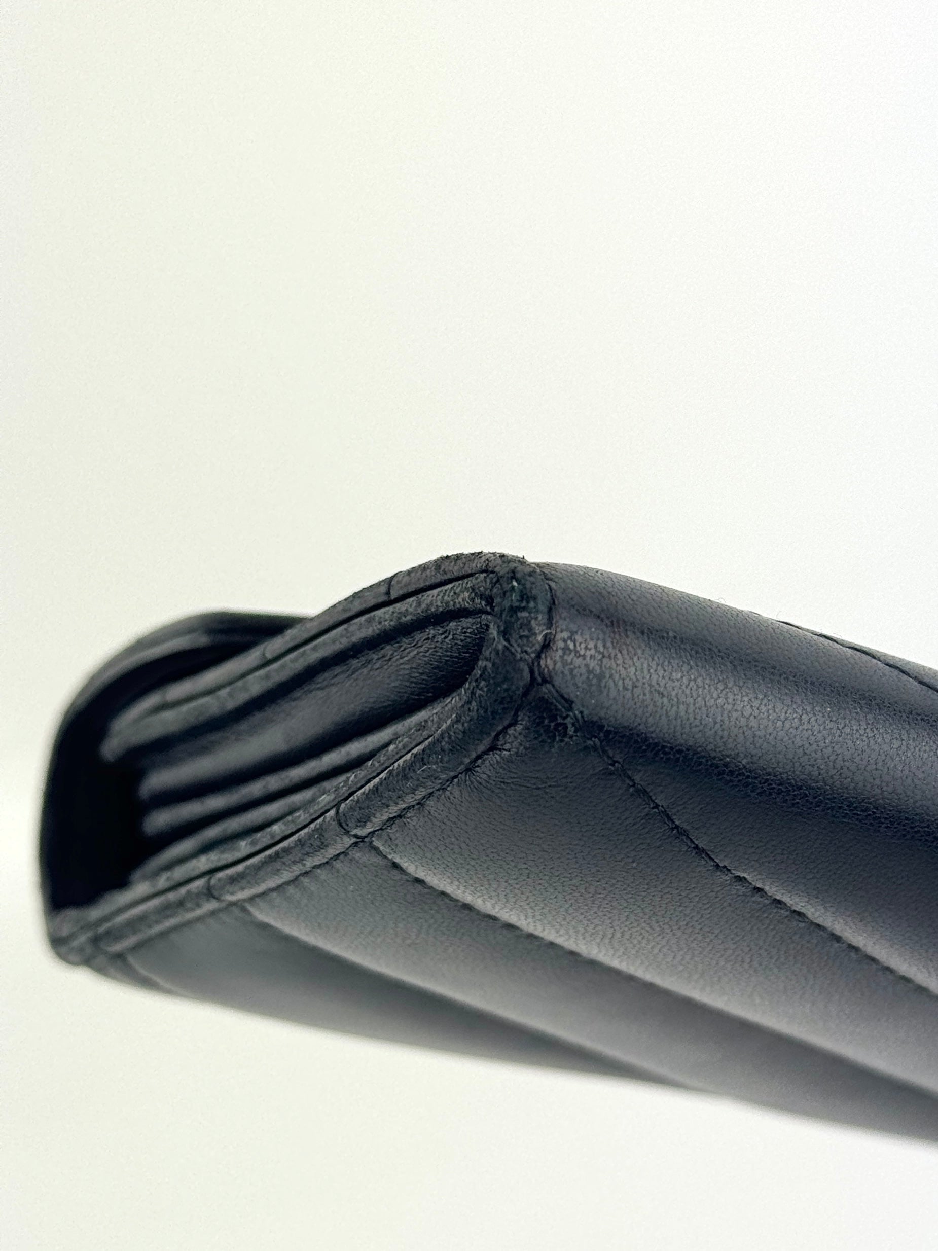 Lambskin Chevron Quilted Medallion Gusset Wallet Black