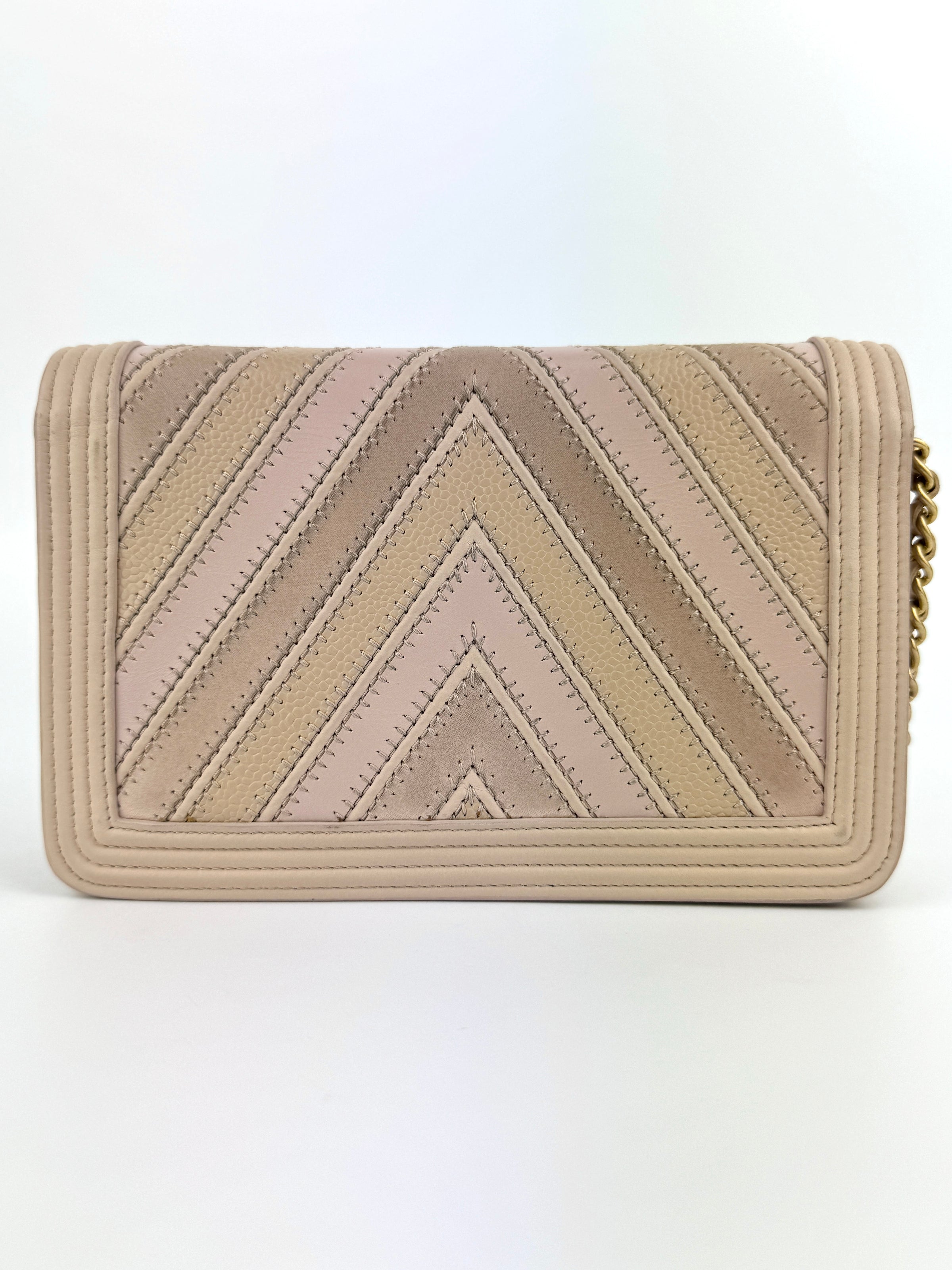 Chevron Boy Wallet on Chain