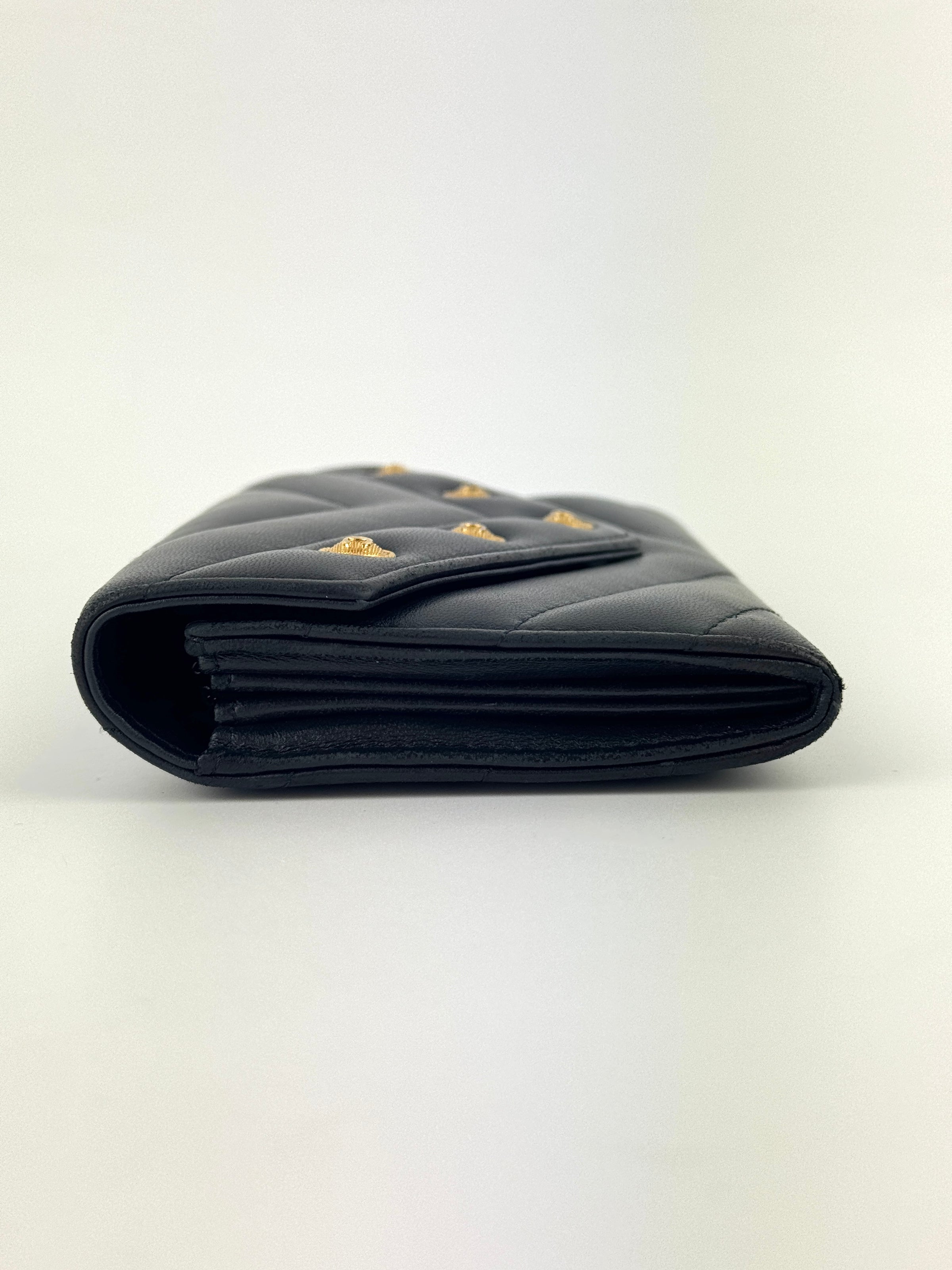 Lambskin Chevron Quilted Medallion Gusset Wallet Black
