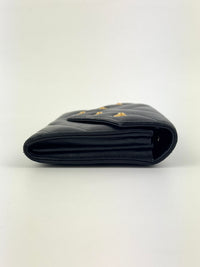 Lambskin Chevron Quilted Medallion Gusset Wallet Black
