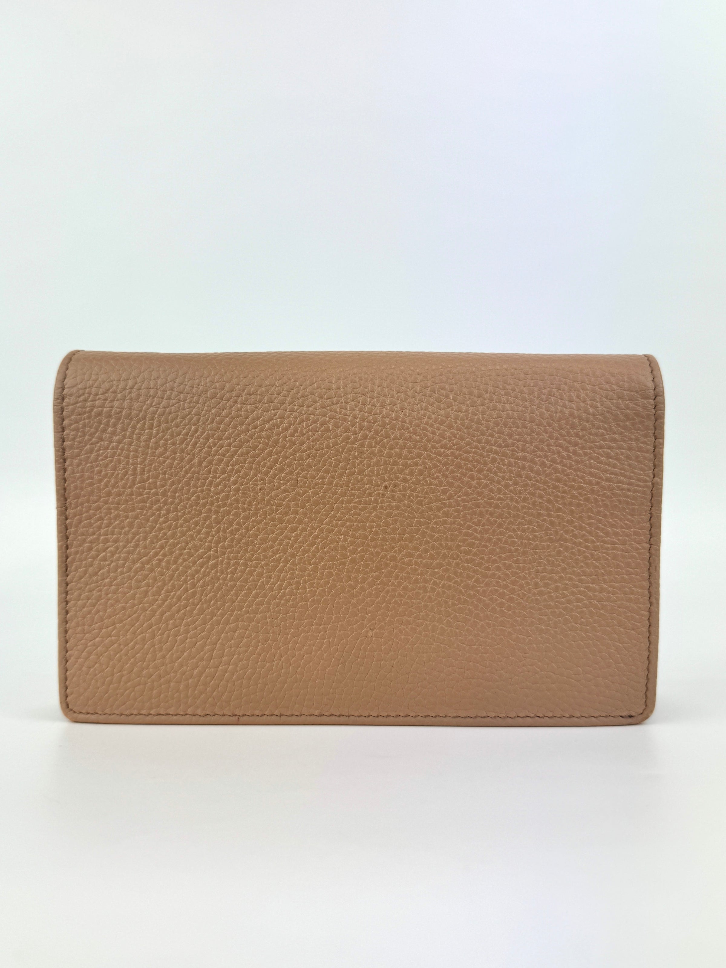 Soho Wallet On Chain in Beige - Glampot