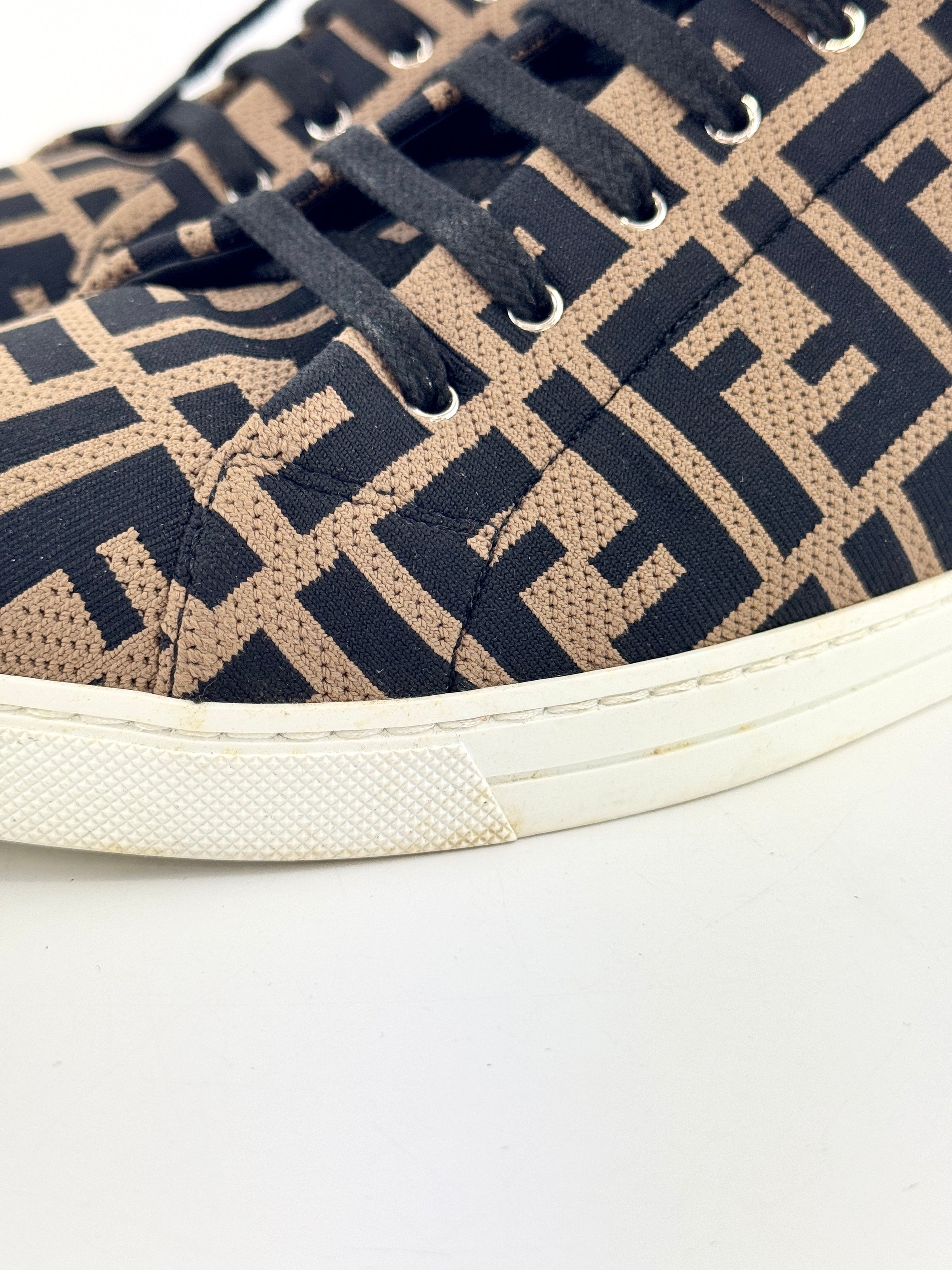 7E1258 FF Motif Lace Up Low 'Almond Black' Techno Fabric Size US 9