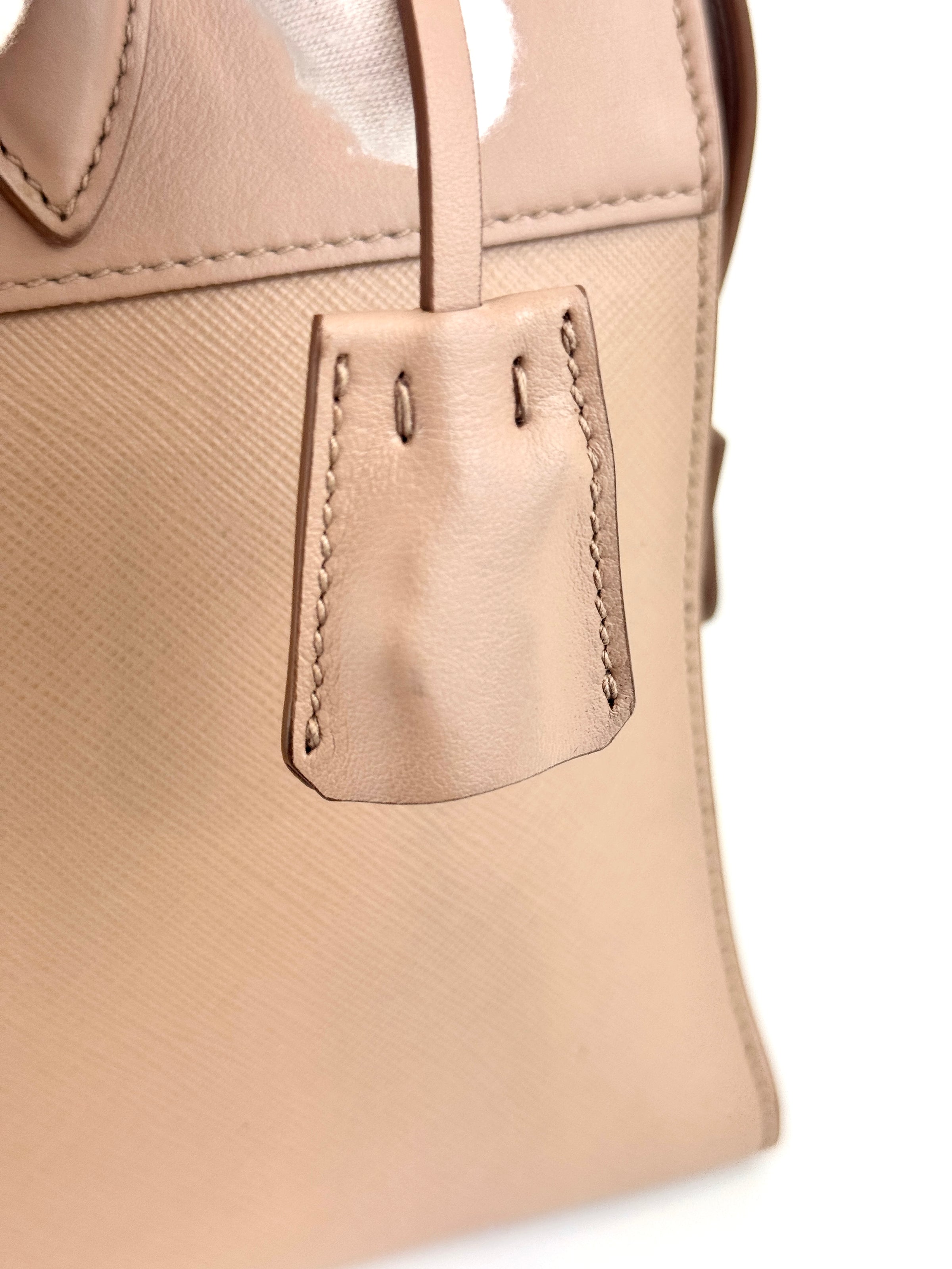 1BA046 Saffiano City Calf Esplanade Beige Medium Tote - Glampot