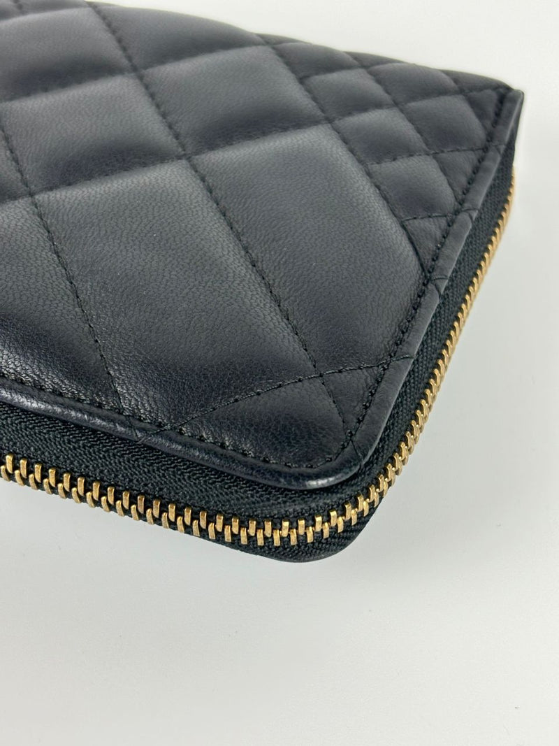 Zip Around Medusa Wallet in Black