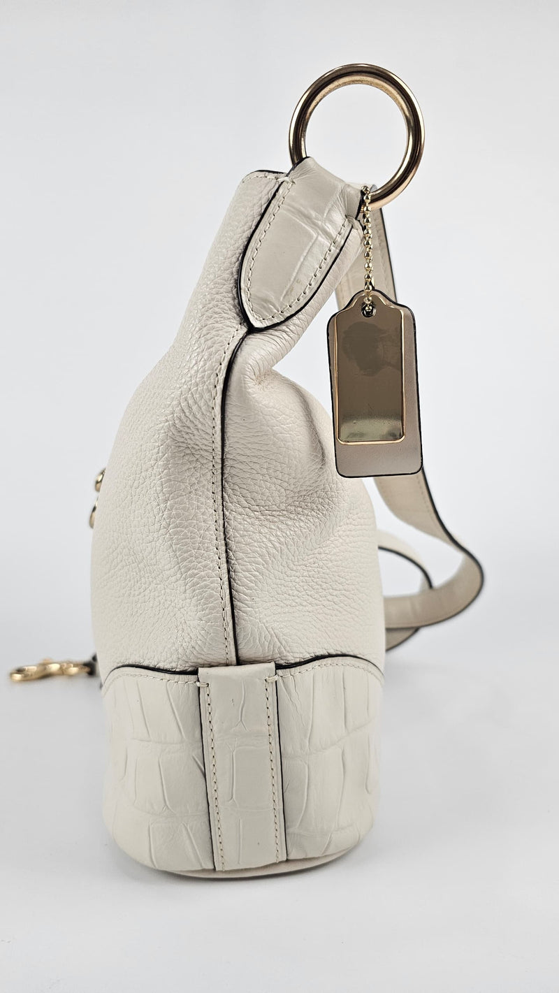 F72808 Amber Duffle Bag in Off-White