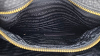 BN2537 Vitello Daino Large Leather Tote in Black