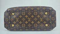 Montaigne MM Monogram Canvas