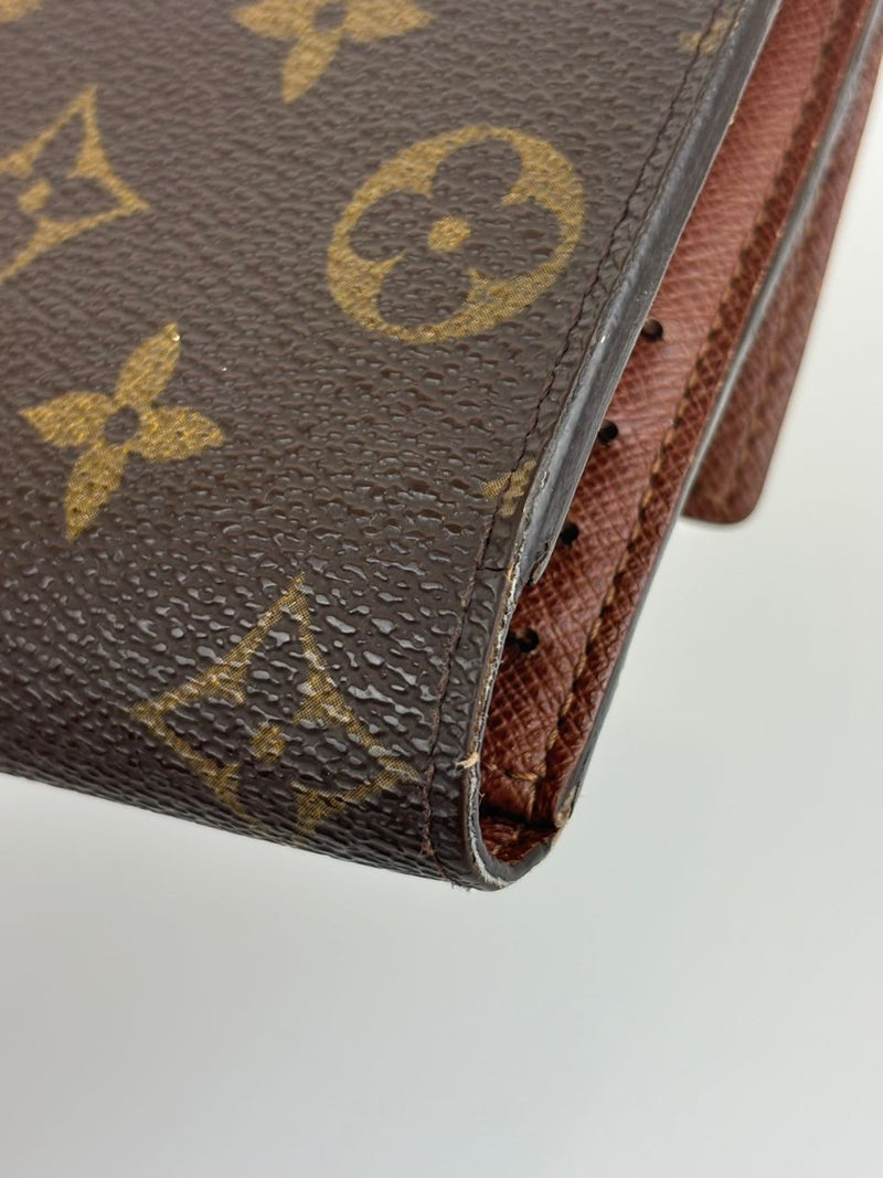 Monogram Canvas Sarah Wallet