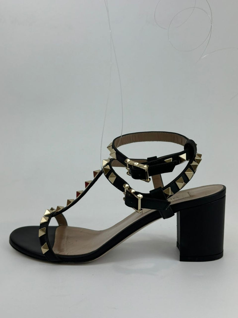 Continuity Rockstud Spike Classic Sandals in Black Nappa&nbsp;