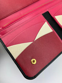 1M1265 Organizer Wallet in Nero and Peonia Saffiano Multicolor