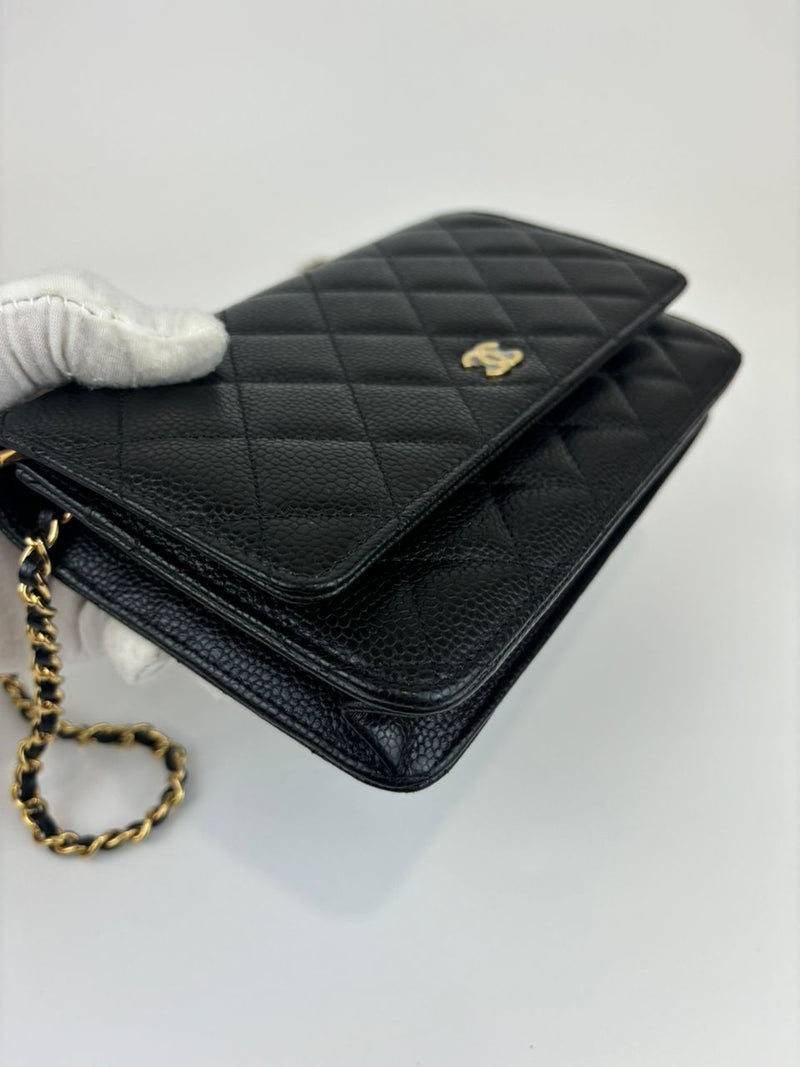 Classic Wallet on Chain in Black Caviar GHW(Cash Price in Description)