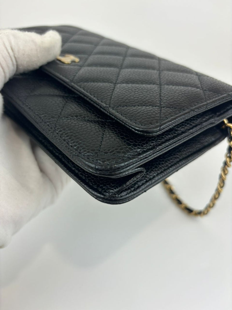 Classic Wallet on Chain in Black Caviar GHW(Cash Price in Description)