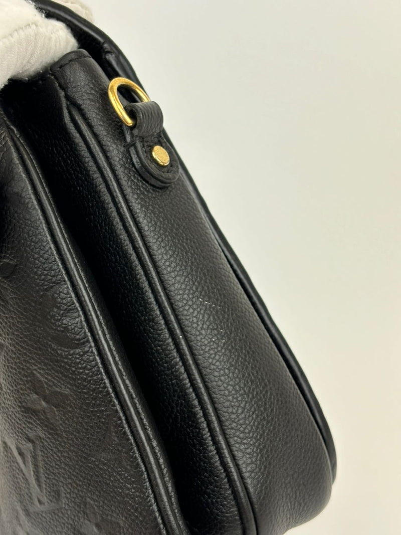 Pochette Metis in Noir Monogram Empreinte Leather