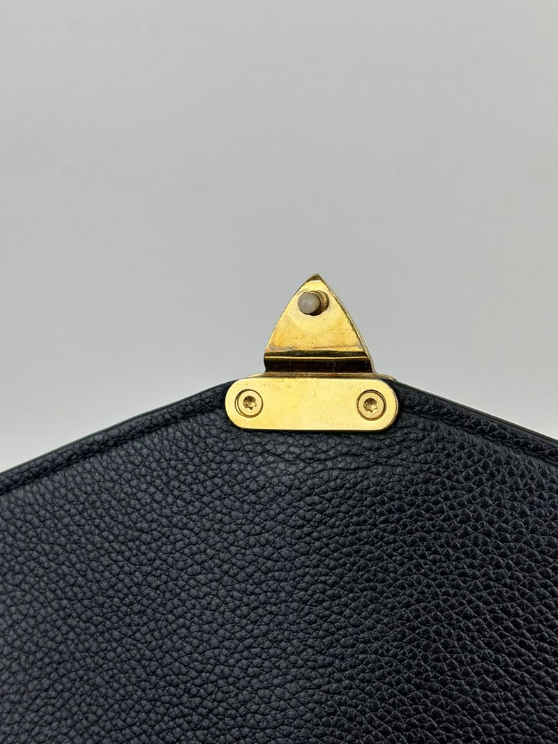 Pochette Metis in Noir Monogram Empreinte Leather