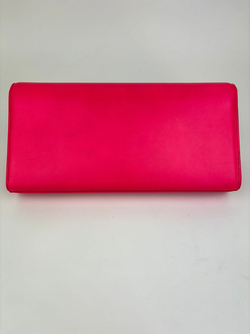 326079 Cassandre Clutch in Fuchsia&nbsp;