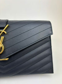 Envelope Clutch in Navy Blue Chevron&nbsp;