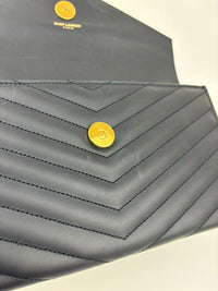 Envelope Clutch in Navy Blue Chevron&nbsp;