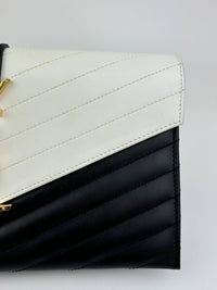 348311 Envelope Clutch White/Black&nbsp;