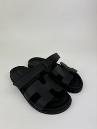 Chypre Noir Calfskin Sandal Femme Size 38.5 (Cash Price in Description)