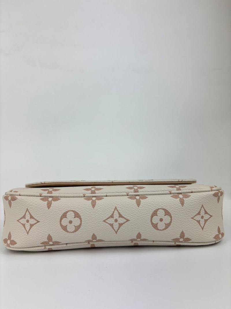 Ivy Wallet On Chain Other Monogram Canvas (RFID)