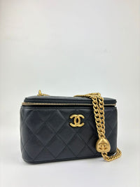 Chanel AP3204 Heart Crush Vanity in Black Caviar GHW (Cash Price in Description)