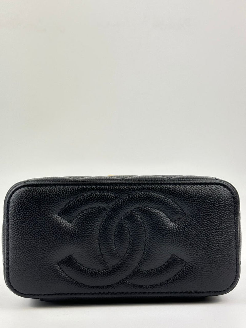 Chanel AP3204 Heart Crush Vanity in Black Caviar GHW (Cash Price in Description)