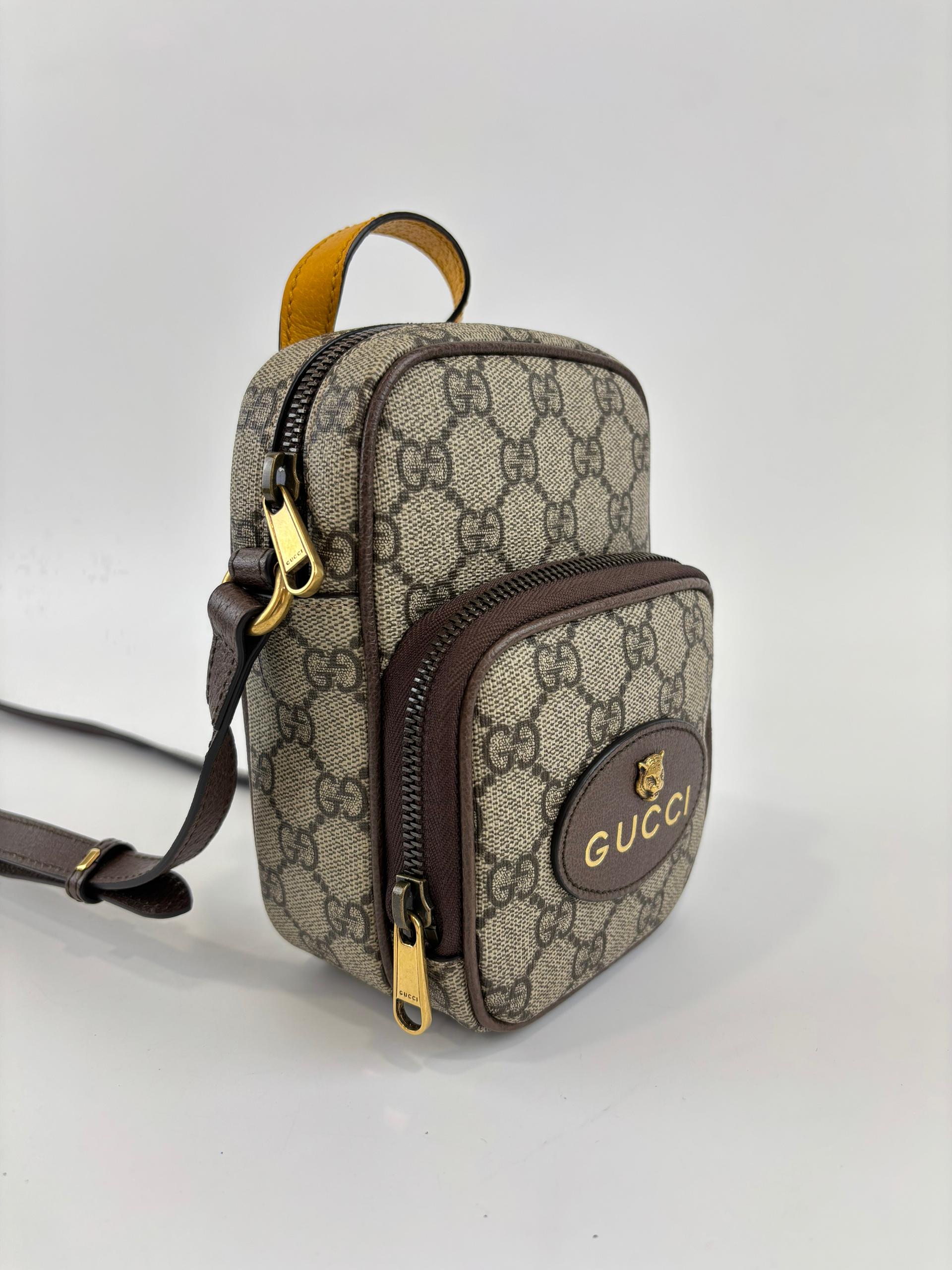 658556 Neo Vintage GG Supreme Shoulder Bag GG Supreme – Glampot