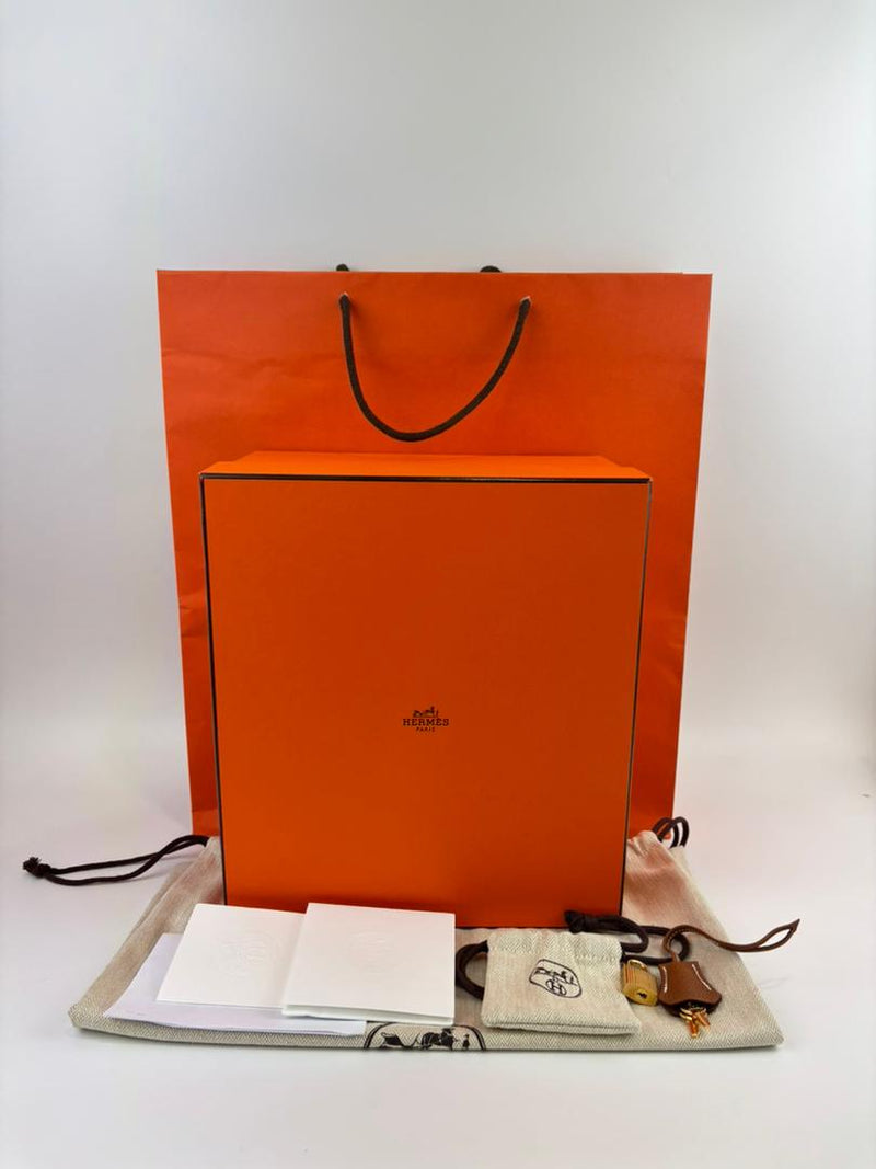 Birkin 25 Gold Togo GHW (Cash Price in Description)