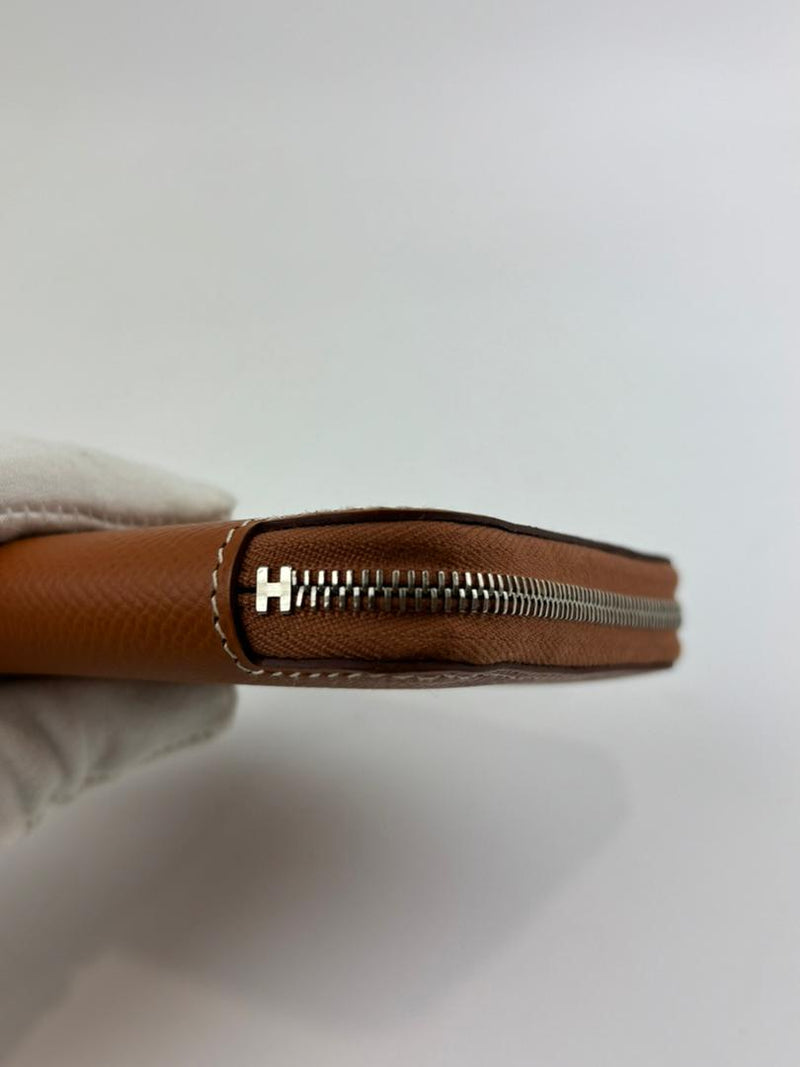 Silk'In Compact Gold Epsom Wallet