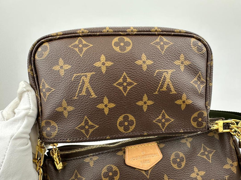 Multi Pochette Accessoires Khaki Monogram Canvas