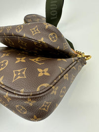 Multi Pochette Accessoires Khaki Monogram Canvas