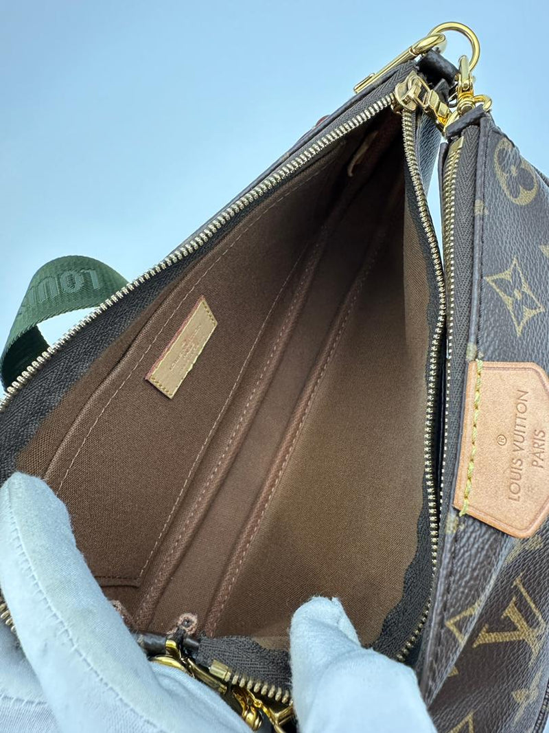 Multi Pochette Accessoires Khaki Monogram Canvas