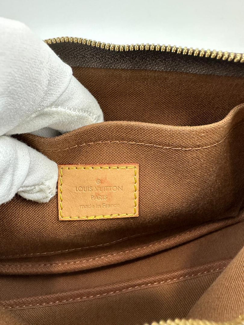 Multi Pochette Accessoires Khaki Monogram Canvas