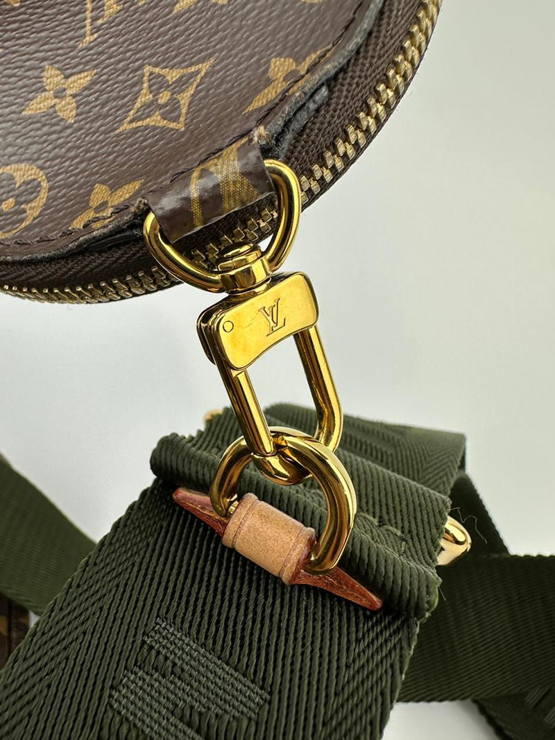 Multi Pochette Accessoires Khaki Monogram Canvas