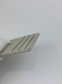 Uptown Chain Wallet in Blanc Vintage Grain De Poudre Embossed Leather