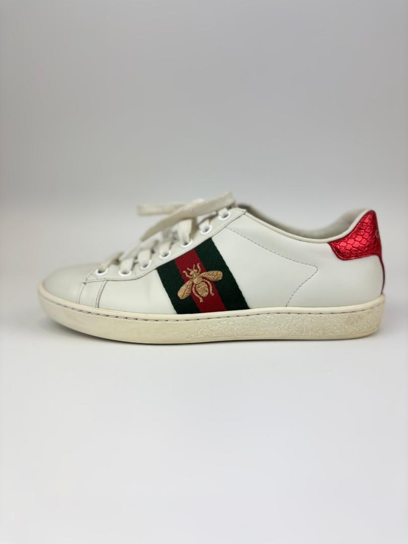Gucci Ace Embroidered Bee Sneakers White Size 34 | Used | Glampot