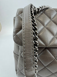 Lady Pearly Flap Bag in Grey Aged Quilted Calfskin SHW